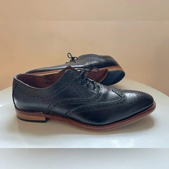 Samuel Windsor Men’s Dress Shoe - Picture 6 of 8